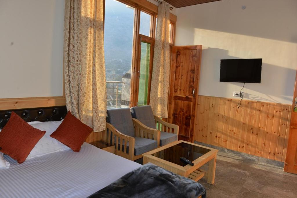 Tulip Flowing River View Hotel. Shamshi Екстер'єр фото