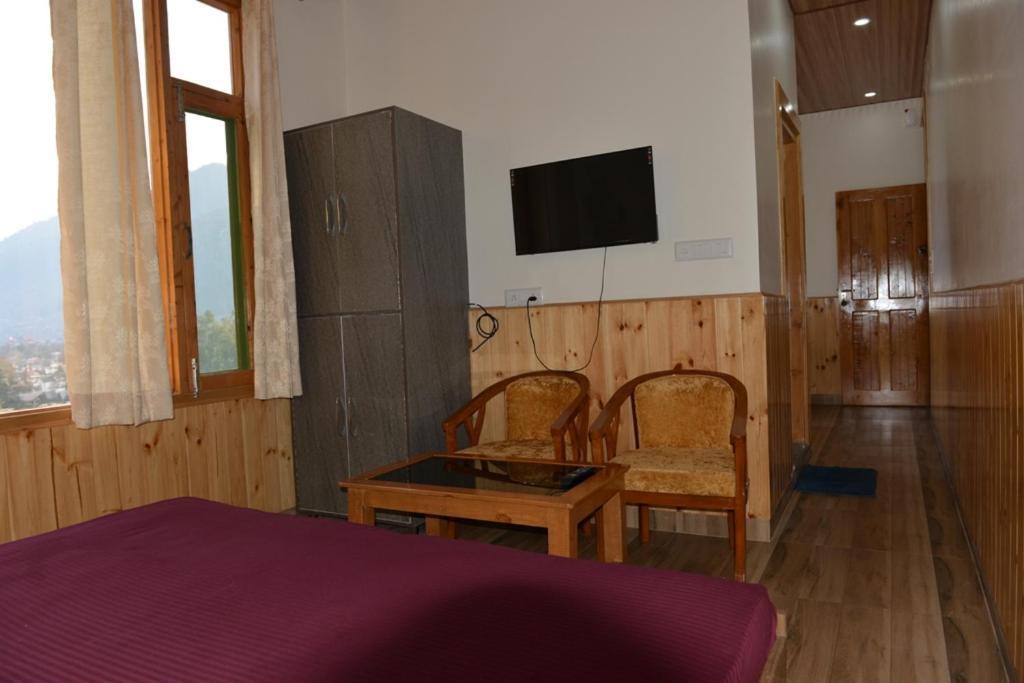 Tulip Flowing River View Hotel. Shamshi Екстер'єр фото