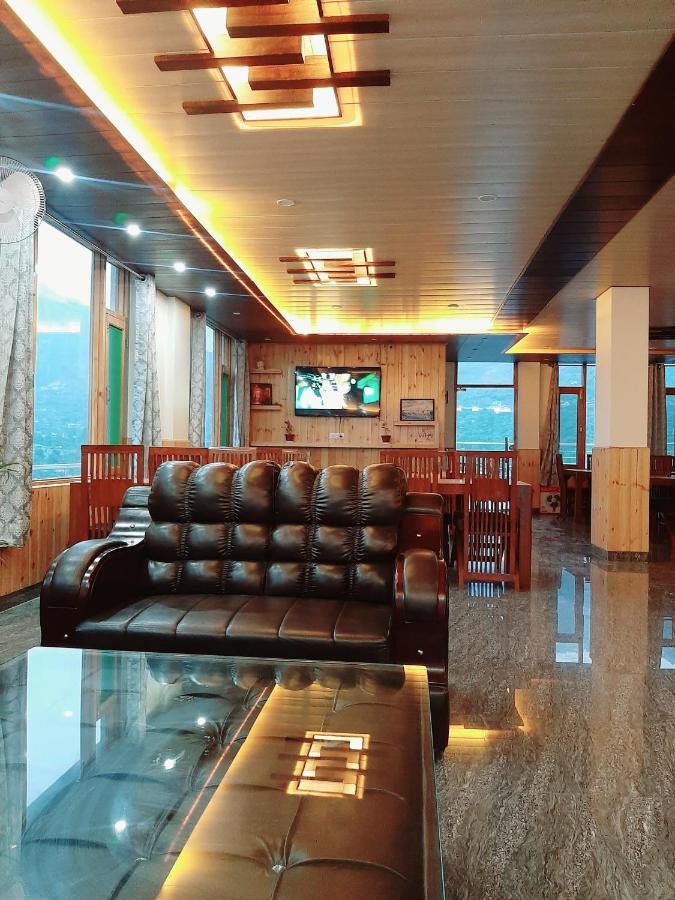 Tulip Flowing River View Hotel. Shamshi Екстер'єр фото